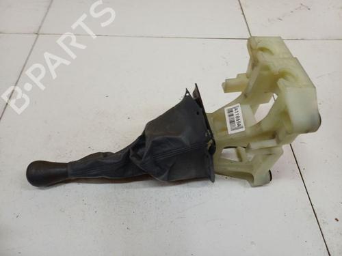 Selector da caixa Selector da caixa TOYOTA PREVIA II (_R3_) 2.0 D-4D (CLR30_, CLR30R) (116 hp) 34853104 34853104