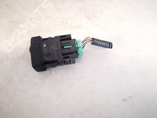 Switch LEXUS IS II (_E2_) 220d (ALE20) | BP35342361I30 - Image 2