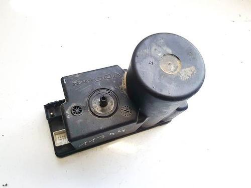 Used Central lock pump Central lock pump AUDI A4 B5 (8D2) 1.6 (100 hp) 40486160 40486160