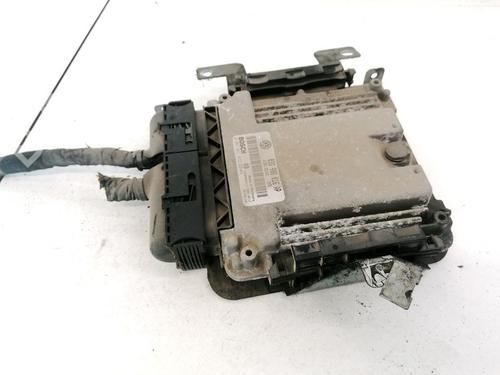 Used Engine control unit (ECU) Engine control unit (ECU) VW TOURAN (1T1, 1T2) 2.0 TDI (170 hp) 33749566 33749566