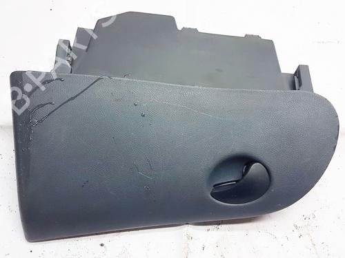 Porta-luvas Porta-luvas FIAT BRAVA (182_) 1.4 12 V (182.BA) (80 hp) 35881485 35881485