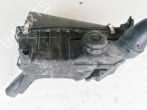 Used Air filter box Air filter box VOLVO V40 Estate (645) 1.8 (115 hp) 35588902 35588902