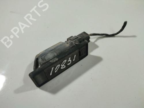 licence-plate-light-citroen-c4-i-lc_-2004-2005-2006-2007-2008-2009-2010-2011-2012-2013-2014-34877939 main image