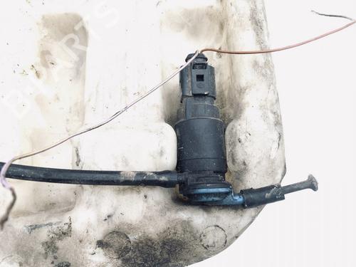 washer-pump-mercedes-benz-e-class-w210-1995-1996-1997-1998-1999-2000-2001-2002-2003-35616605 main image