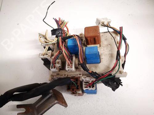 Used Fuse box NISSAN PRIMERA Hatchback (P12) 2.2 dCi (139 hp) 32622326