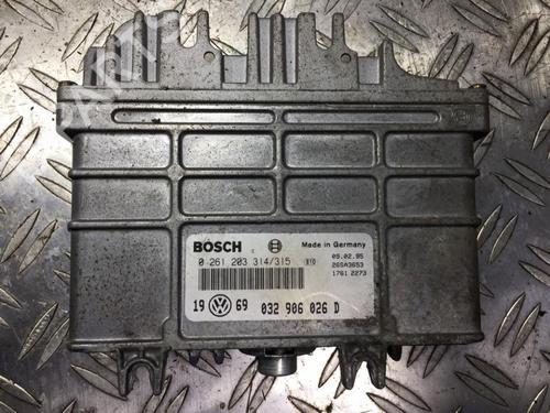 Used Engine control unit (ECU) Engine control unit (ECU) VW GOLF III (1H1) 1.6 (75 hp) 33483226 33483226