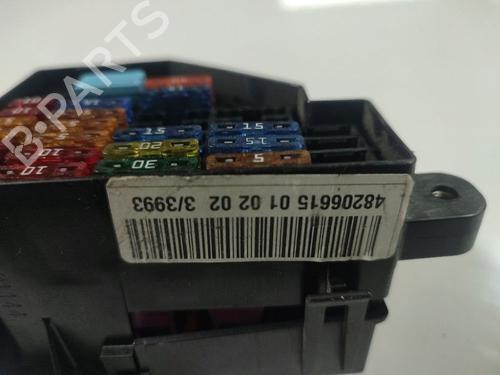 Fuse box VW PASSAT B6 (3C2) 1.9 TDI | BP32539000E1