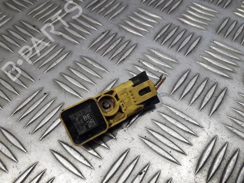 Used Electronic module Electronic module OPEL CORSA D (S07) 1.2 (L08, L68) (80 hp) 33501715 33501715