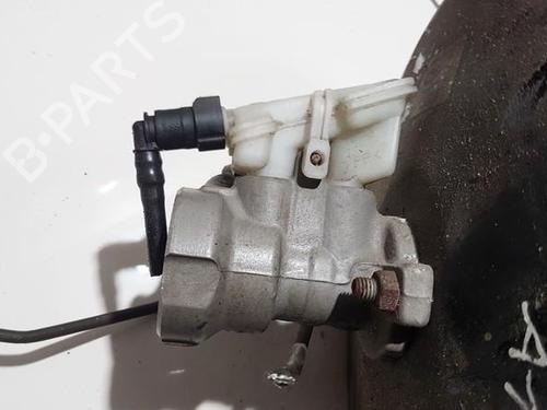 brake-master-cylinder-ford-focus-i-daw-dbw-1998-1999-2000-2001-2002-2003-2004-2005-2006-2007-2008-2009-35869286 main image