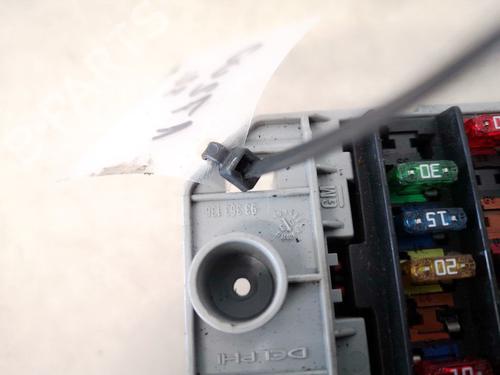 Fuse box OPEL MERIVA A MPV (X03) 1.7 DTI (E75) | BP32882076E1 - Image 2