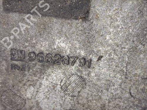 Støtte CHEVROLET CAPTIVA (C100, C140) 3.2 4WD | BP32582777C155