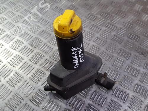 Used Power steering reservoir Power steering reservoir 35678120 35678120