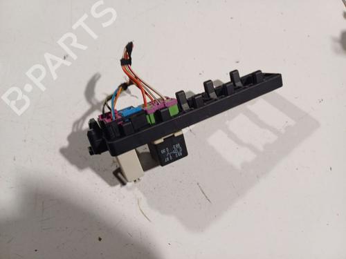 Fuse box VW GOLF V (1K1) 1.9 TDI 4motion | BP32571258E1 - Image 2
