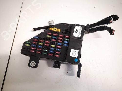 Used Fuse box Fuse box KIA SPORTAGE II (JE_, KM_) 2.0 CRDi 4WD (113 hp) 32625327 32625327