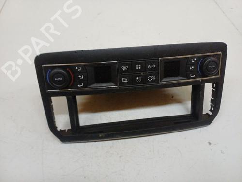 Used Climate control Climate control 39605256 39605256