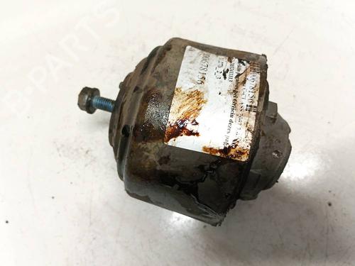 Used Engine mount Engine mount MERCEDES-BENZ C-CLASS T-Model (S203) C 240 (203.261) (170 hp) 33511043 33511043