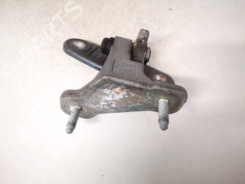 hingedoor-check-strap-mercedes-benz-e-class-w212-2009-2010-2011-2012-2013-2014-2015-2016-32922373 main image