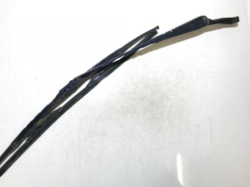 Used Front windshield wiper arm Front windshield wiper arm VW POLO Van Hatchback Van (6N1) 1.4 (60 hp) 33518073 33518073