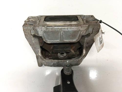 Engine mount VW GOLF PLUS V (5M1, 521) 1.9 TDI | BP32566304M89 - Image 3