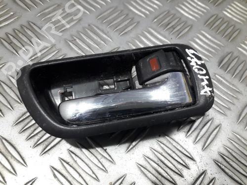 Used Front right interior door handle Front right interior door handle TOYOTA COROLLA Verso (_E12_) 1.8 VVT-i (ZZE122_, ZZE122R) (135 hp) 35711605 35711605