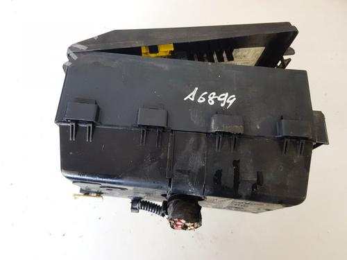 Used Fuse box Fuse box FORD FOCUS I (DAW, DBW) 1.6 16V (100 hp) 33093134 33093134