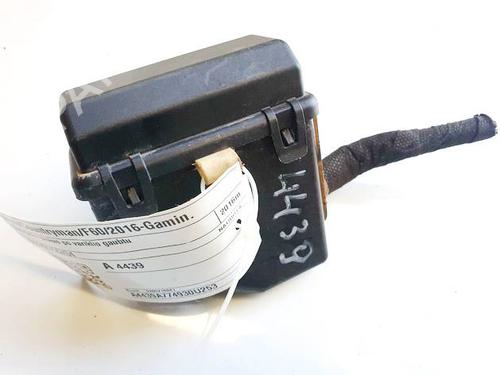 Used Fuse box Fuse box TOYOTA PRIUS (_W3_) 1.8 Hybrid (ZVW3_) (99 hp) 33613211 33613211