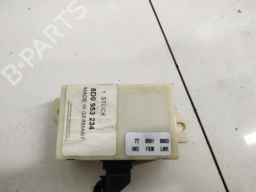 Electronic module AUDI A4 B5 (8D2) 1.9 TDI | BP33086068M83 - Image 3
