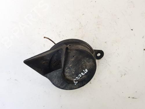 horn-audi-a3-8l1-1996-1997-1998-1999-2000-2001-2002-2003-2004-2005-2006-35513718 main image