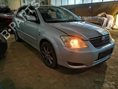 Brugte TOYOTA COROLLA (_E12_) 2.0 D-4D (CDE120R, CDE120L_) (110 hp) 4444089