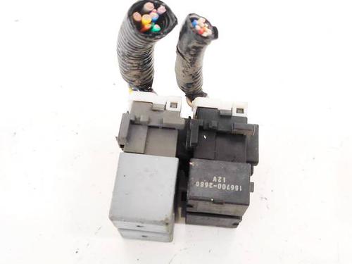 Used Fuse box Fuse box HONDA CIVIC VIII Hatchback (FN, FK) 1.8 (FN1, FK2) (140 hp) 32944704 32944704