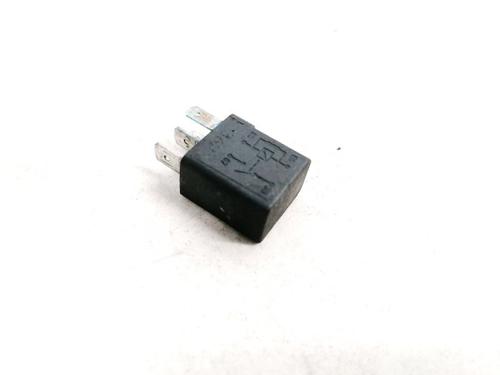 Used Electronic sensor Electronic sensor FIAT STILO (192_) 1.9 JTD (192_XE1A) (115 hp) 33081659 33081659