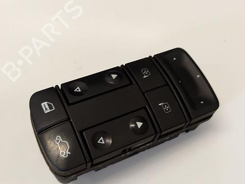 Used Switch Switch AUDI A6 C5 (4B2, 4B4) 2.5 TDI (150 hp) 33490121 33490121