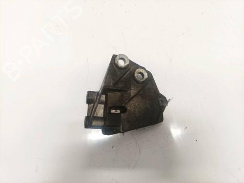 Used Support Support RENAULT LAGUNA I (B56_, 556_) 2.2 dT (B569) (113 hp) 32624261 32624261