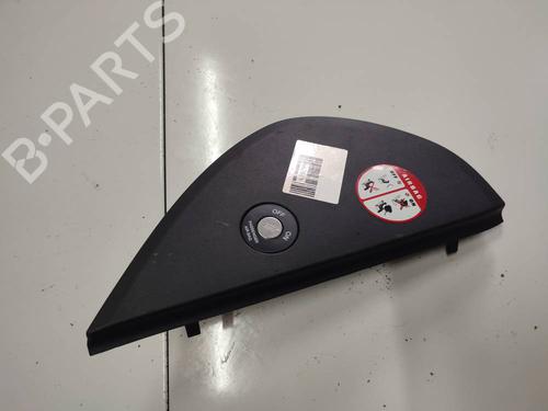 switch-kia-ceed-hatchback-ed-2006-2007-2008-2009-2010-2011-2012-32582432 main image