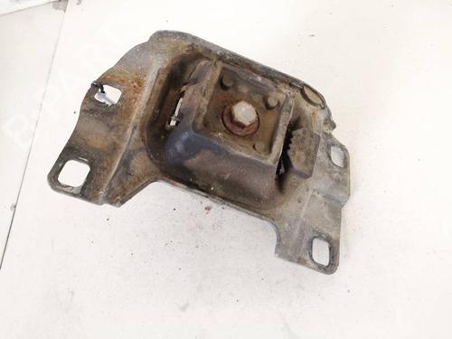 Used Engine mount Engine mount VOLVO V50 (545) 1.6 D (110 hp) 32939368 32939368