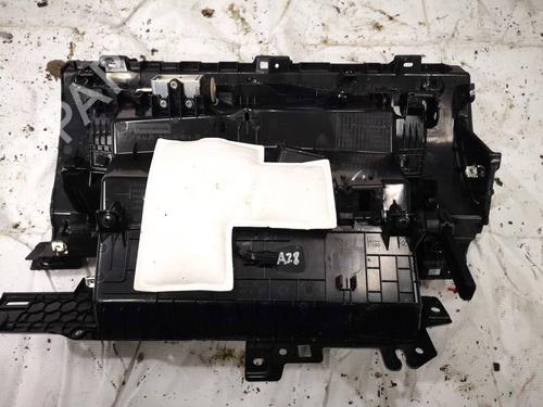 Glove box TESLA MODEL Y (5YJY) Long Range All-wheel Drive | BP34846388C95 - Image 2
