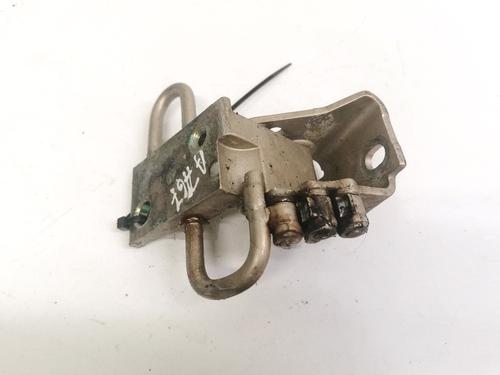 Used Hinge/Door check strap VW BORA Variant (1J6) 2.0 (115 hp) 32894794