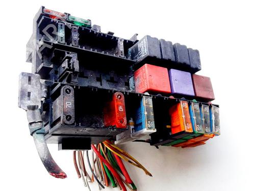 Used Fuse box Fuse box RENAULT SCÉNIC I MPV (JA0/1_, FA0_) 1.9 dTi (JA0N) (98 hp) 33519717 33519717