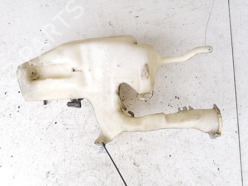 Used Windscreen washer tank Windscreen washer tank MITSUBISHI CARISMA (DA_) 1.8 MSX - 16V (DA2A) (140 hp) 35595646 35595646