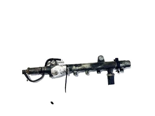 Used Injection rail Injection rail 35415747 35415747