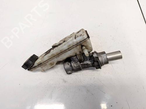 Used Brake master cylinder Brake master cylinder 35219751 35219751