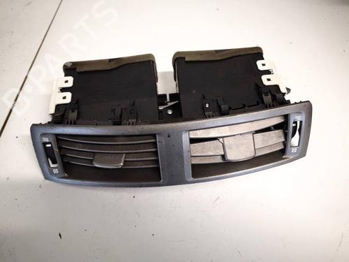 Used Air vent LEXUS IS II (_E2_) 220d (ALE20) (177 hp) 32559671