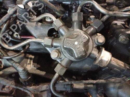 Used Injection rail Injection rail 37285985 37285985
