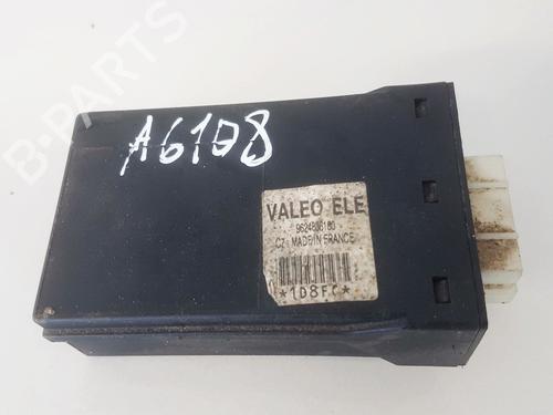 Used Electronic module Electronic module CITROËN BERLINGO / BERLINGO FIRST MPV (MF_, GJK_, GFK_) 1.9 D (MFDJY) (69 hp) 33066692 33066692