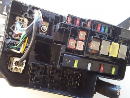Used Fuse box Fuse box TOYOTA RAV 4 III (_A3_) 2.2 D 4WD (ALA30_, ALA30R) (177 hp) 33517713 33517713