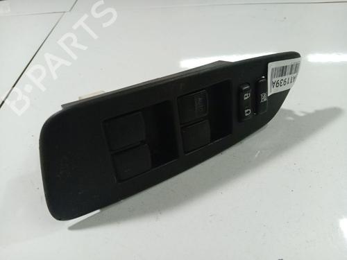 Used Switch Switch TOYOTA AURIS (_E15_) 2.0 D-4D (ADE150_, ADE150R) (126 hp) 40242868 40242868