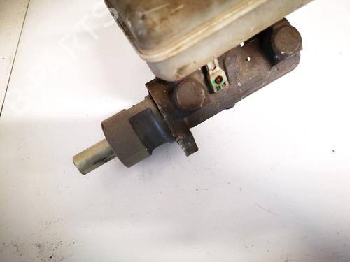 Used Brake master cylinder Brake master cylinder FORD TRANSIT Van (FA_ _) 2.0 DI (FAE_, FAF_, FAG_) (75 hp) 35014241 35014241