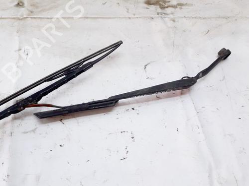 Used Front windshield wiper arm Front windshield wiper arm MAZDA 626 V (GF) 2.0 (GFEP, GF12) (115 hp) 33523797 33523797