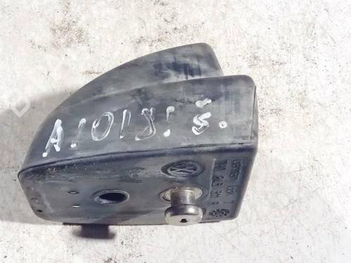 BP32586237O1 main image