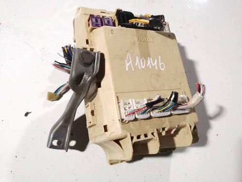 Used Fuse box Fuse box LEXUS RX (_U3_) 330 AWD (MCU38) (232 hp) 32581212 32581212